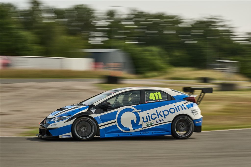 Efter en soloindsats fra Mikkel Søndergaard vandt Sim Performance Motorsport division 4.
(Foto: Stumpphoto)